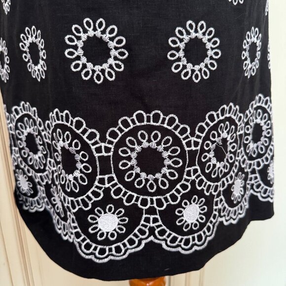 J. Howard Women's Black and White Sleeveless Fit and Flare Dress - Sz 10 - Picture 2 of 9